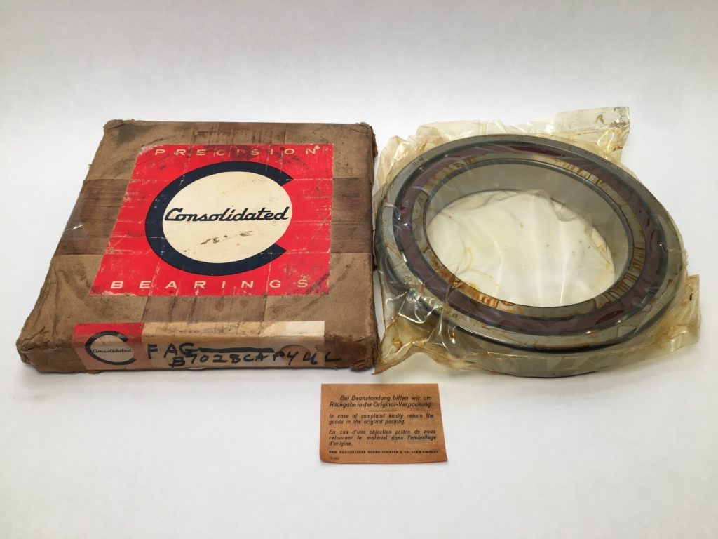 Super Precision Angular Contact Ball Bearing 140 x 210 x 33 mm, 15° Contact Angle, P4S Tolerance, Phenolic Cage, Universal Light Preload
