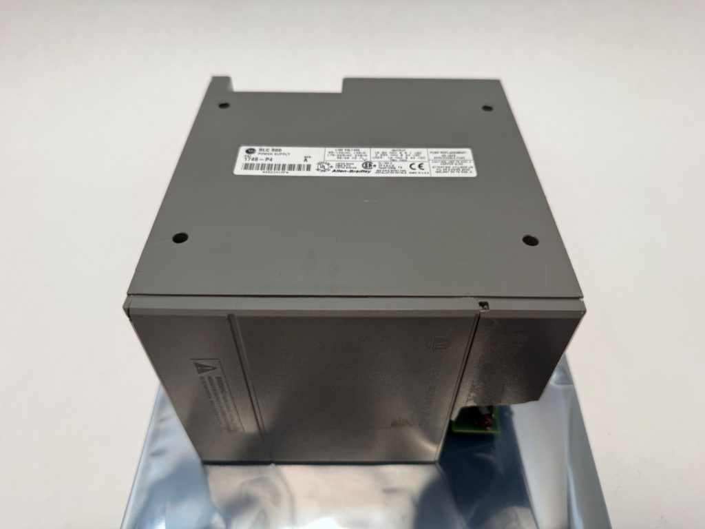 Allen-Bradley 1746-P4 SLC 500 Power Supply 10A @5VDC 120/240VAC Series A