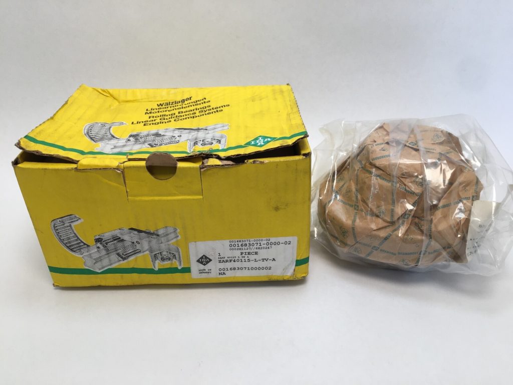 Combined Needle Roller & Axial Cylindrical Roller Bearing for Screw Drives - 40 mm ID, 115 mm OD, 93 mm Height, Double Direction, Screw Mounted, PA66 Cage