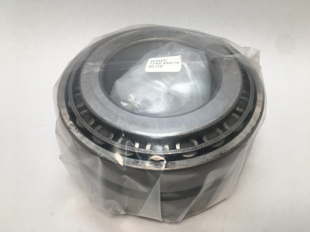 Two-Row TDO Tapered Roller Bearing Set, 4 Pieces – 3.875 in Bore, 7.125 in OD, 4.125 in Overall Width, Double Cup with Cone Spacer