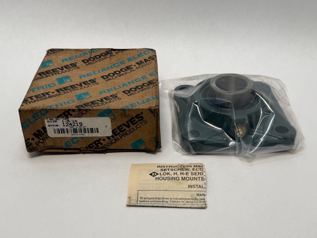 Four-Bolt Flange Mount Ball Bearing Unit, 1-5/16" Bore, 3.63" Bolt Centres, Setscrew Locking, Non-Expansion