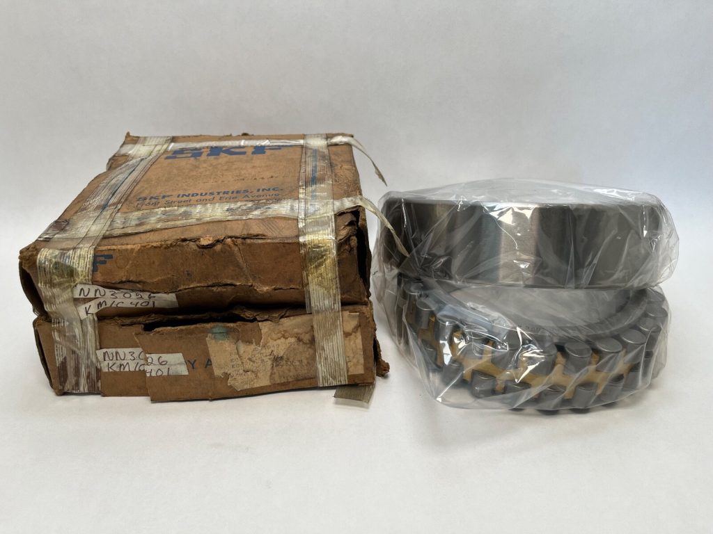 Double Row Cylindrical Roller Bearing - Tapered 1:12 Bore, 130 mm ID, 200 mm OD, 52 mm Width, 2 Row, Machined Brass Cage, C1 Clearance, SP Precision.