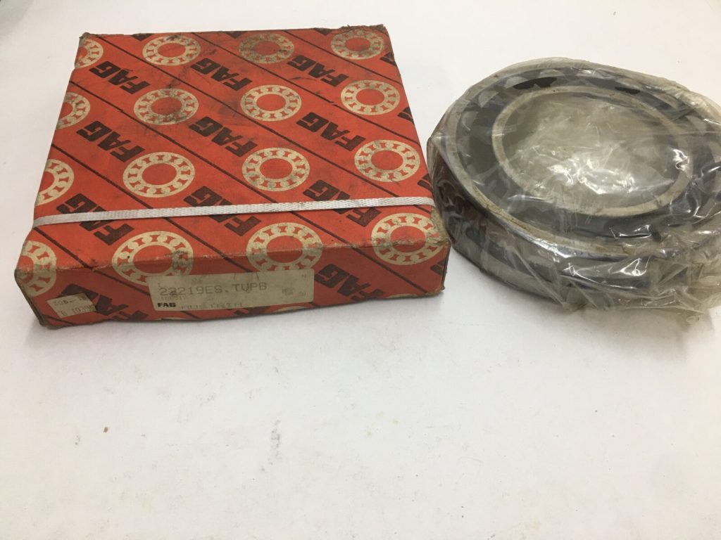 Double-Row Spherical Roller Bearing - 95 mm Straight Bore, 170 mm OD, 43 mm Width, Outer-Ring Lubrication Groove, Open, CN Clearance