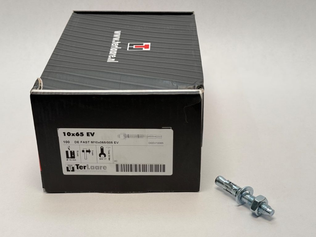 M10 x 65 mm Through-Bolt Concrete Anchor, ETA Option 7 Uncracked Concrete, 10 mm Drill, 5 mm Max Fixture, 35 Nm, Zinc Plated - Box of 100