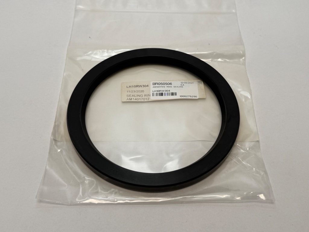 TC Double Lip Rotary Shaft Oil Seal, 140 x 170 x 12 mm, Nitrile with Garter Spring and Dust Lip