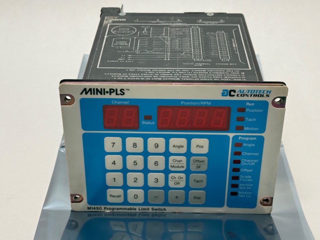 Single-Turn Resolver Programmable Limit Switch / Tachometer / Motion Detector — 3-Digit, 17–1000 Counts Per Turn, 160–301 µs Scan, 40 Channels, ModZ Dynamic Zeroing + Rate-Offset Speed Compensation, Optional RS-232C / RS-422A