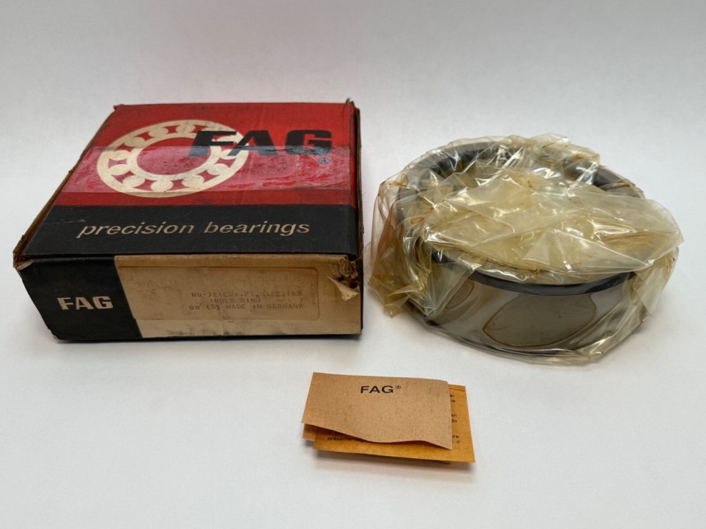 Single Row Cylindrical Roller Bearing, Straight Bore, 120 x 260 x 55 mm, Non-Locating NU Design, P5