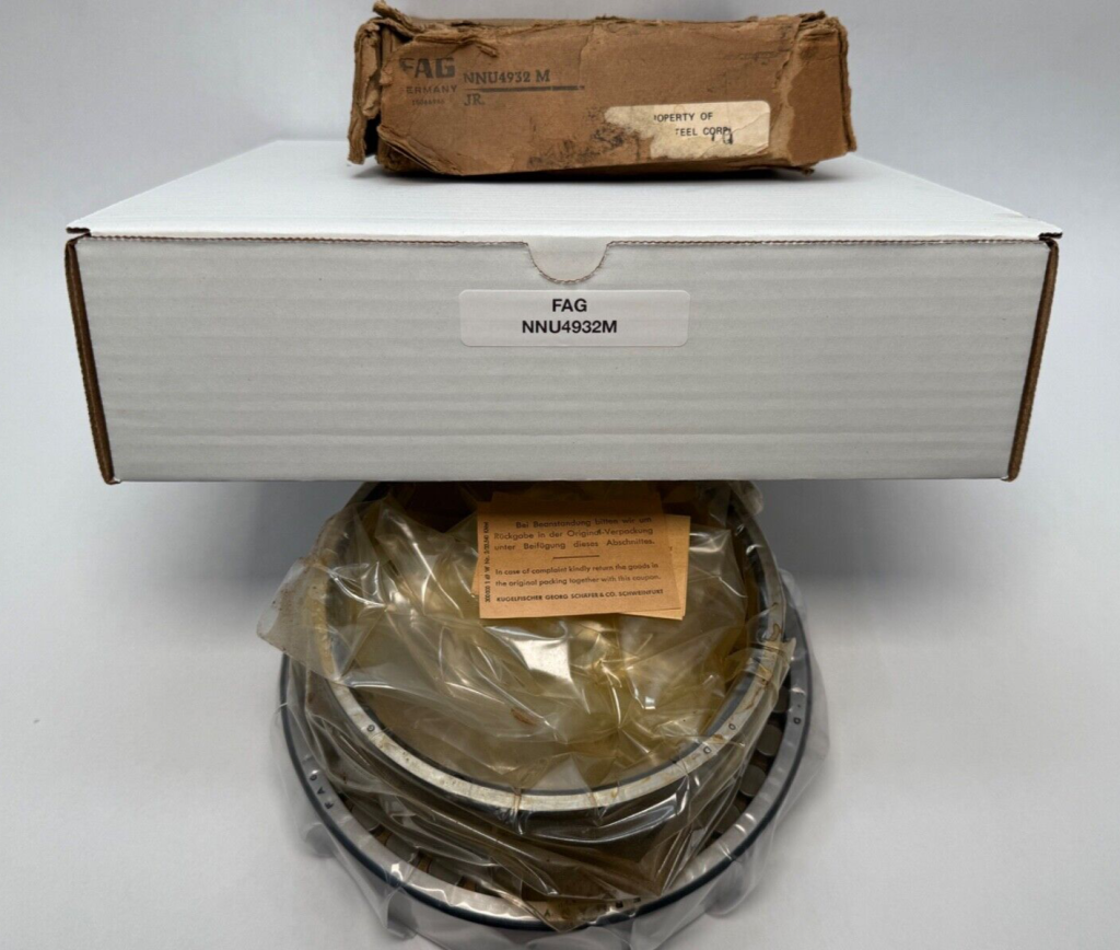 Double Row Cylindrical Roller Bearing - Straight Bore, 160 mm ID, 220 mm OD, 60 mm Width, 2 Rows, Machined Brass Cage, Non-Locating