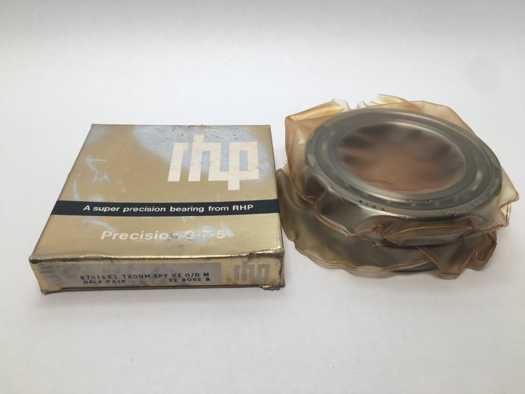 Super Precision Angular Contact Ball Bearing Set 80x125x22 mm, 15° Contact Angle, Phenolic Cage, EP7 Precision, Medium Preload, Duplex Universally Ground