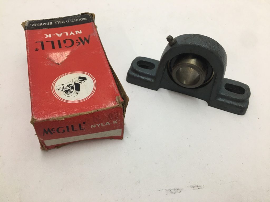 Two-Bolt Low Base Ball Bearing Pillow Block, 15/16 in Bore, Spring Locking Setscrews, Cast Iron