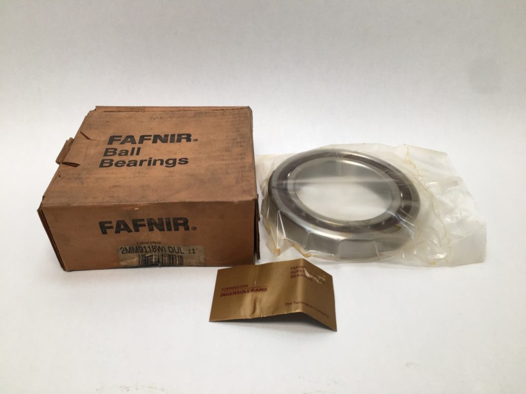 Angular Contact Ball Bearing — 90 mm ID, 140 mm OD, 24 mm Width, 15° Contact Angle, Phenolic Cage, ABEC 7/9