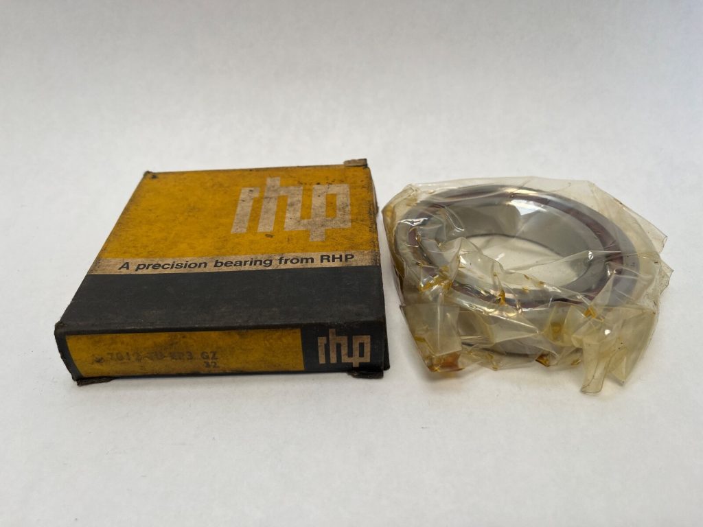 Angular Contact Ball Bearing - 60 mm ID, 95 mm OD, 18 mm Width, Open, Phenolic Cage, Universally Ground Single, Light Preload, P6 / ABEC 3