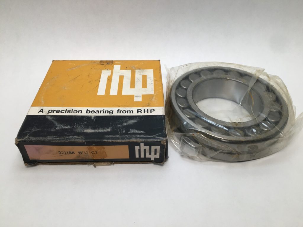 Spherical Roller Bearing - Tapered 1:12 Bore, 90 mm ID, 160 mm OD, 40 mm Width, Open, W33 Lubrication Groove, C3 Internal Clearance.