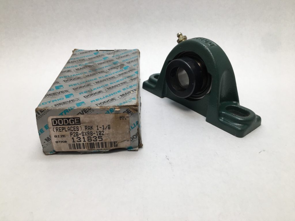 Two-Bolt Low-Base Pillow Block Bearing Unit, 1-1/8 in Shaft, Eccentric Locking Collar, 1.56 in Centre Height