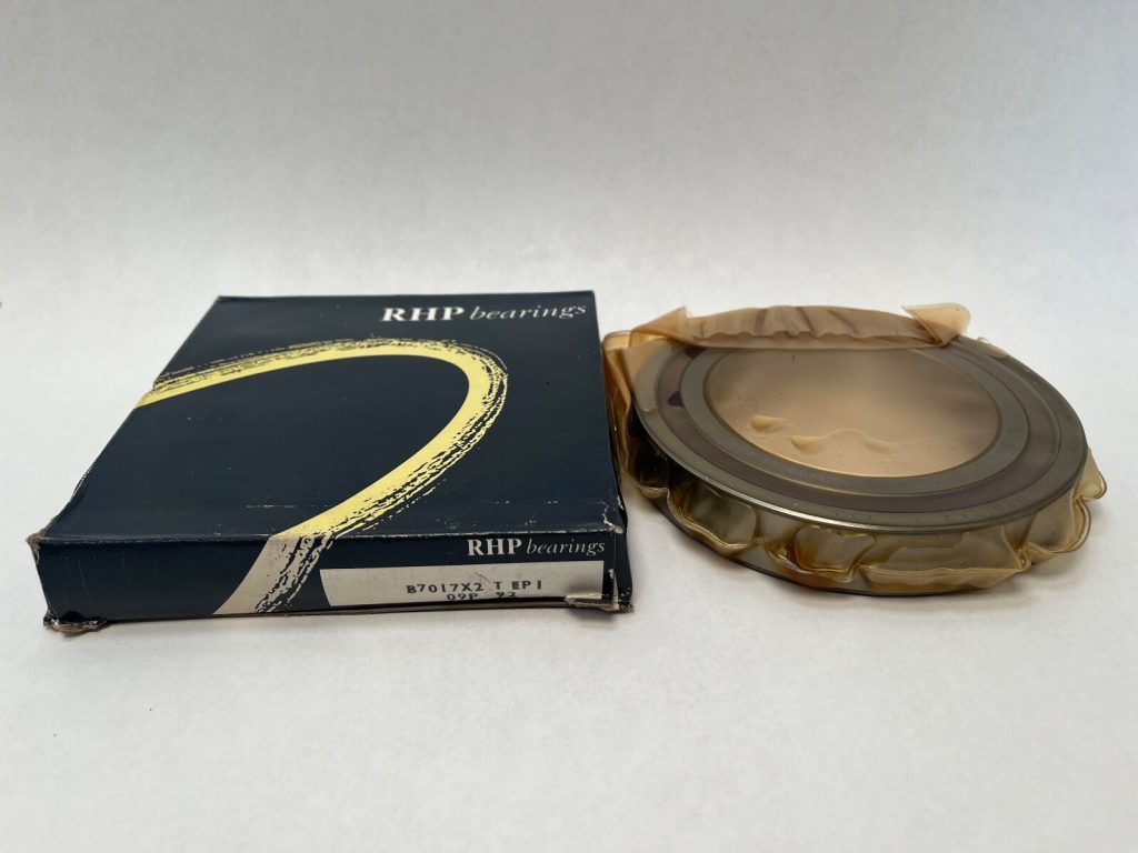 Angular Contact Ball Bearing - 85 mm ID, 130 mm OD, 22 mm Width, Open, 15° Contact Angle, Machined Phenolic Outer-Ring-Guided Cage, P0 Class.