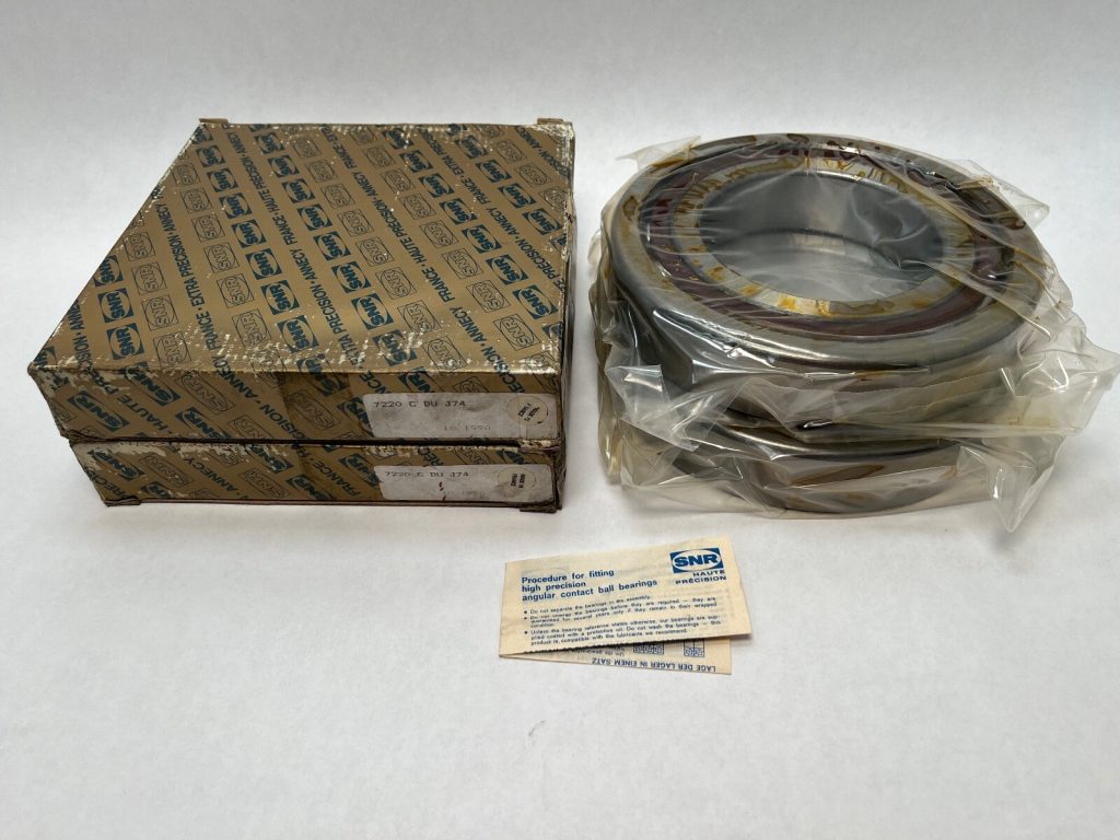 Angular Contact Ball Bearing - 90 mm ID, 160 mm OD, 30 mm Width, Open, 15° Contact Angle, Light Preload.
