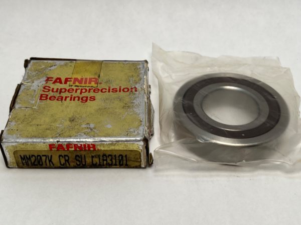 Fafnir MM207KCRSU deep groove ball bearing next to its original Superprecision Bearings box