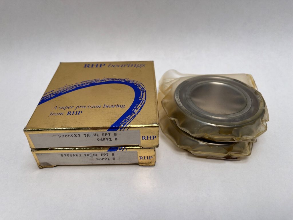 Super Precision Angular Contact Ball Bearing - 45 mm ID, 75 mm OD, 16 mm Width, Open, 25°, Light Preload, ABEC 7.