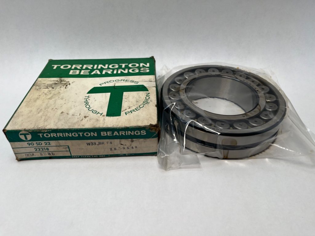 Double-Row Spherical Roller Bearing 90x160x40 mm Straight Bore Machined Brass Cage W33 Lube Groove