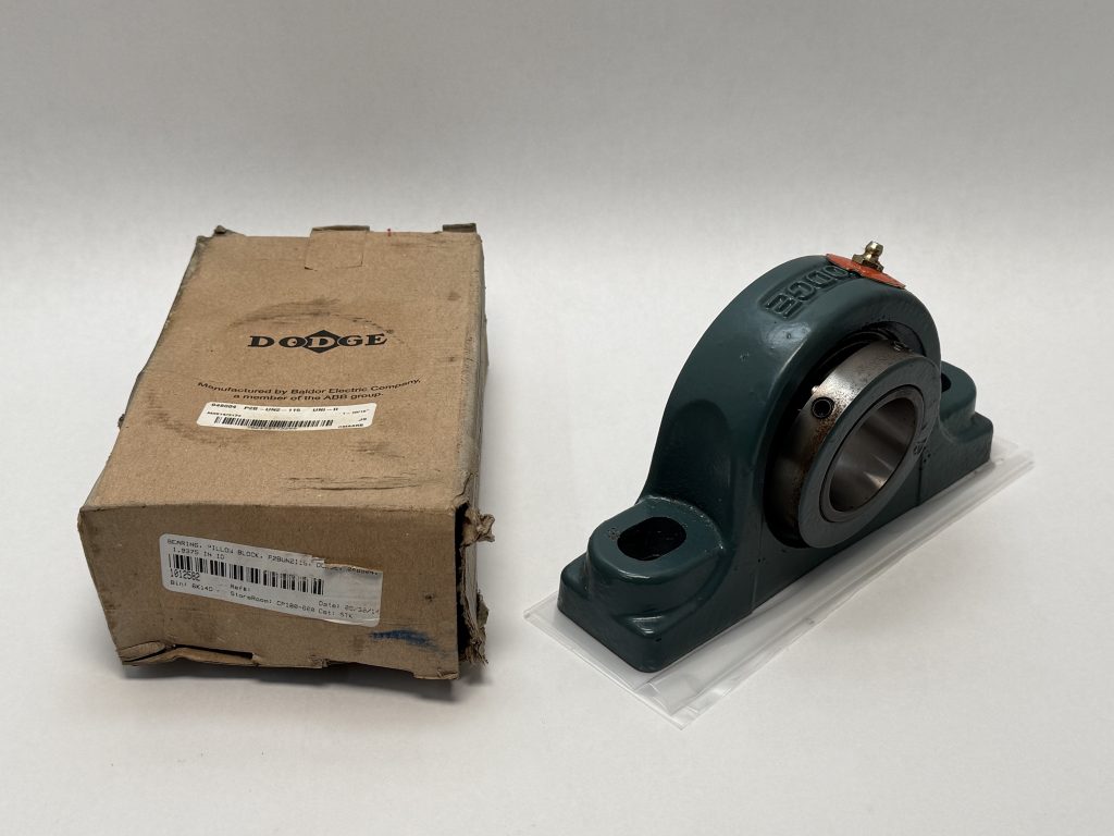 Dodge P2B-UN2-115 Pillow Block Bearing 2-Bolt 1-15/16" ID 048004 P2BUN2115