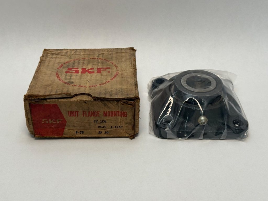 SKF FY104 Flange Mount Bearing 1-1/4" ID FY-104 RCJC-1-1/4 4-Bolt