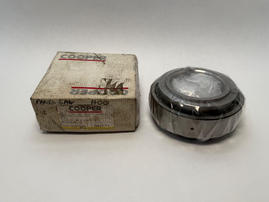 Cooper 01EB307GR Cylindrical Bearing Insert 3.4375x6x2.7813" 01E-035 01E-307 SKF