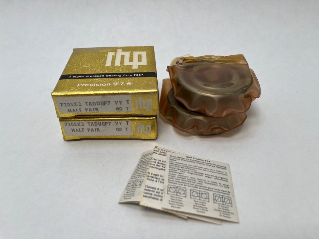 Angular Contact Ball Bearing Duplex Pair - 25 mm ID, 52 mm OD, 15 mm Width, 30 mm Pair Width, Open, 15° Contact Angle, Light Preload, P4