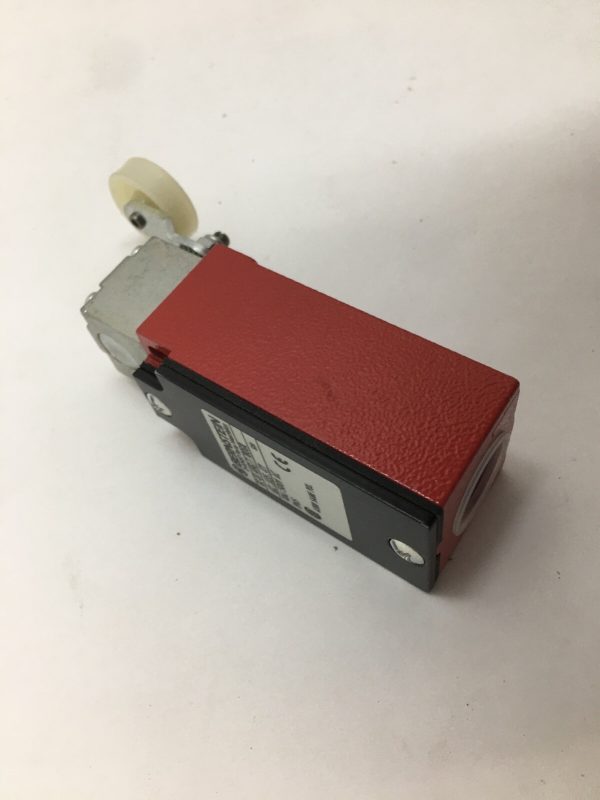 Bernstein 612.1135.477 metal enclosed limit switch – image 1