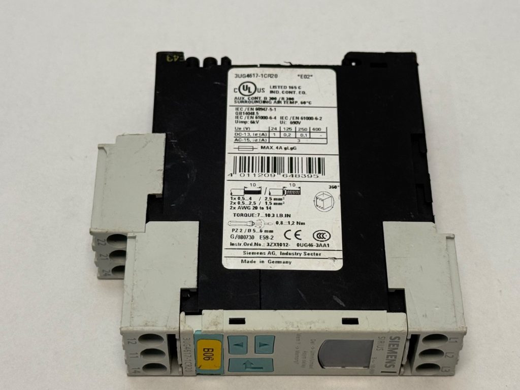 Digital 3-Phase Line Voltage Monitoring Relay, 160–690 V, Asymmetry and Auto Phase Sequence Correction, 2 CO, LCD