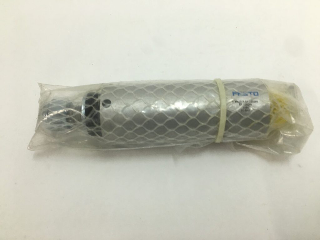 Festo E-40-50-P-SA-223290 pneumatic cylinder – image 1