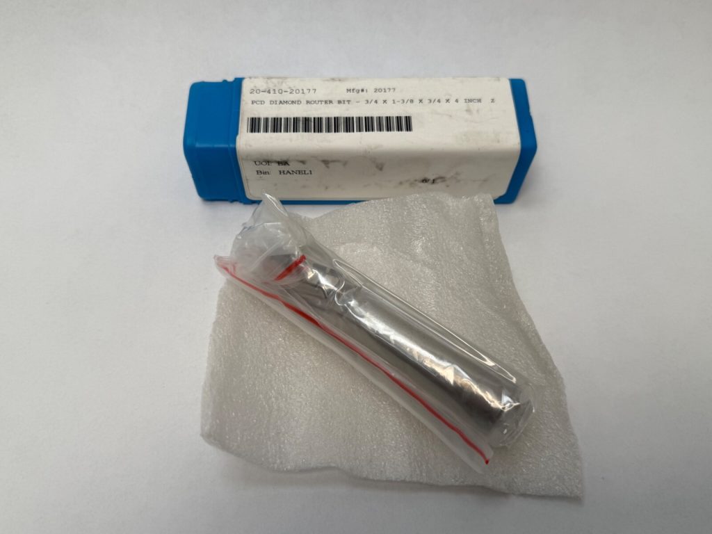 PCD Diamond Router Bit – Right Hand, 3/4 x 1-3/8 x 3/4 in, Z3+3