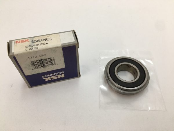 NSK 6205VVNRC3 sealed deep groove ball bearing – image 1