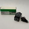 Limit Switch — Steel Roller Plunger, 1NC+1NO Snap Action, M20 Entry, AC-15 3 A 240 V