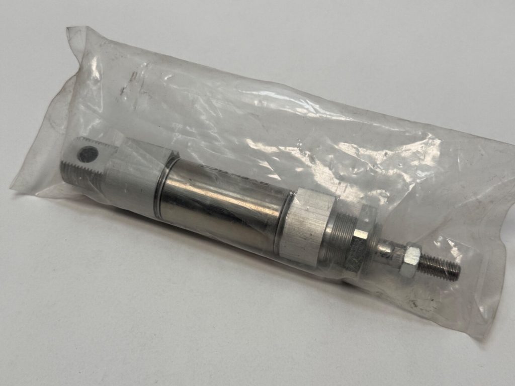 Pneumatic Cylinder — Series 521, Double Acting, 25 mm Bore, 30 mm Stroke