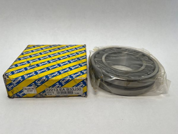 SNR 22213EAB33J30 spherical roller bearing – image 1