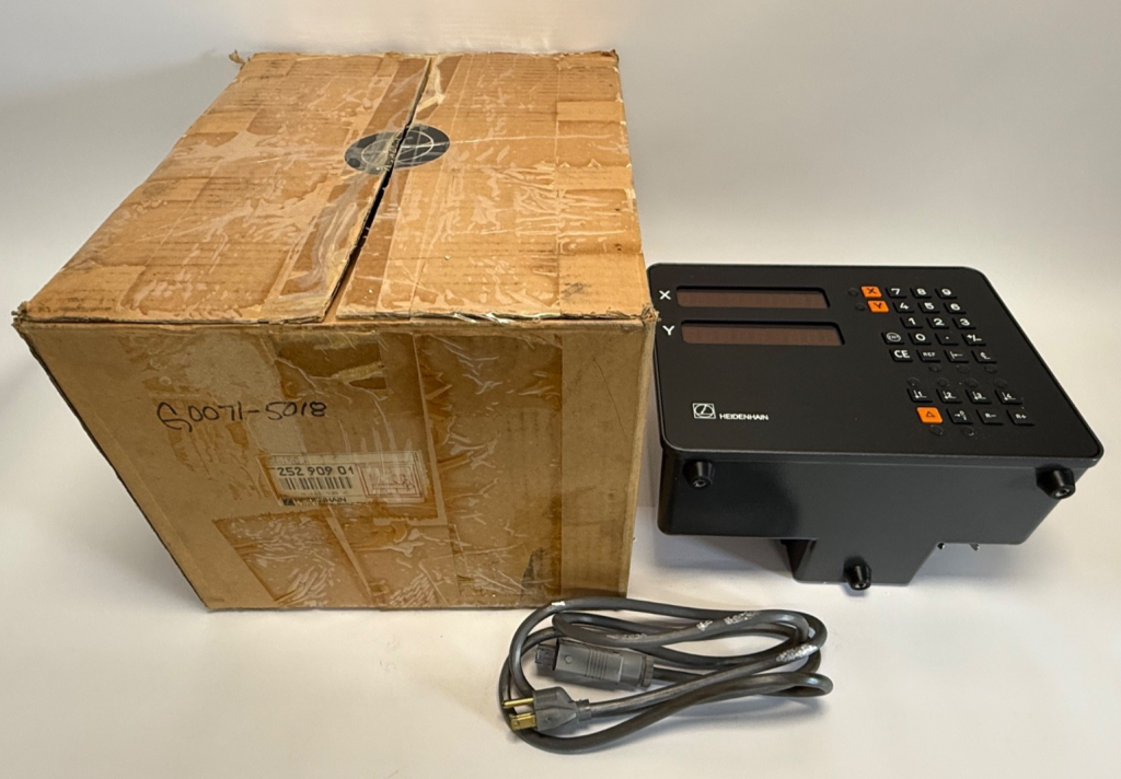 Two-Axis Digital Readout Display Unit — RS-232-C Output, 4–200 µm Encoder Grating Periods