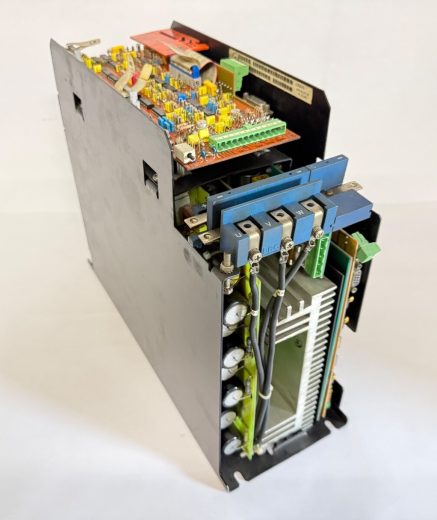 Servo Drive — Axodyn Series, 220 V, 50/60 Hz, 24 A