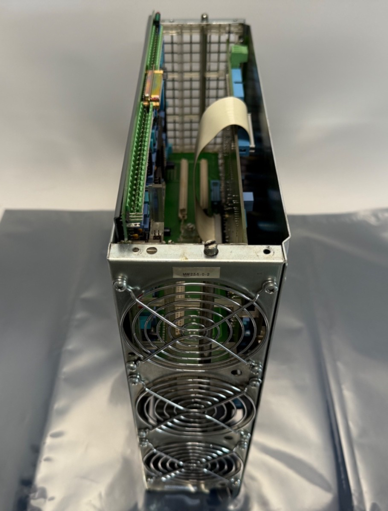 AMK MW-2,5/5-0-2 inverter module – image 1