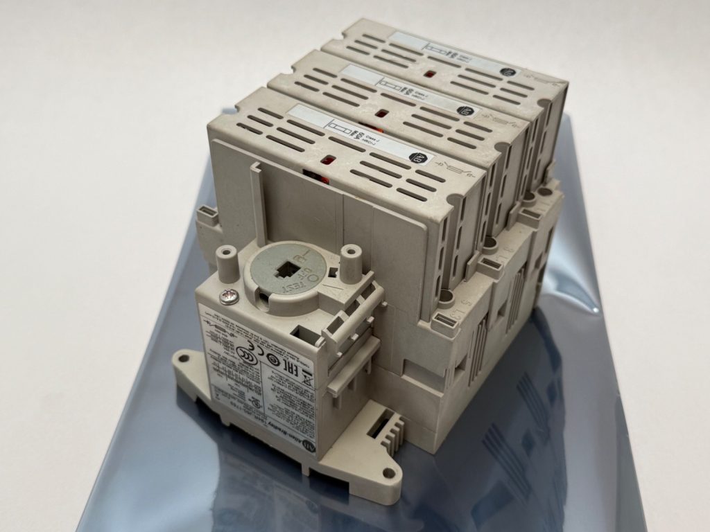 Fused Rotary Disconnect Switch, 3-Pole, 60 A, 600 V AC / 250 V DC, Class J Fuses, Touch-Safe, Padlockable
