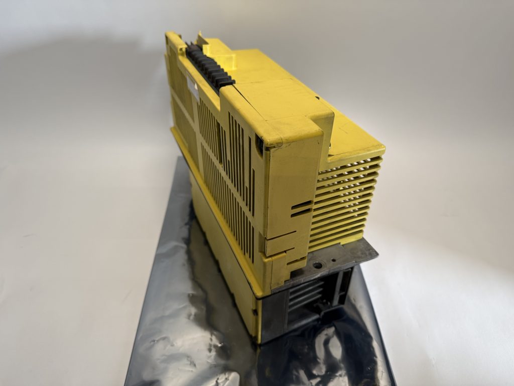Fanuc A06B-6066-H008 C Series AC Servo Amplifier Unit A06B6066H008