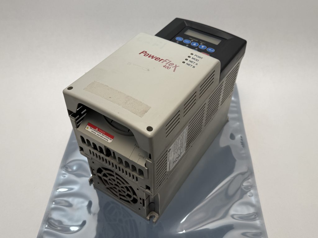 Allen-Bradley 22C-D022N103 PowerFlex 400 AC Drive 15HP 11kW 480V 3PH 22A Ser A