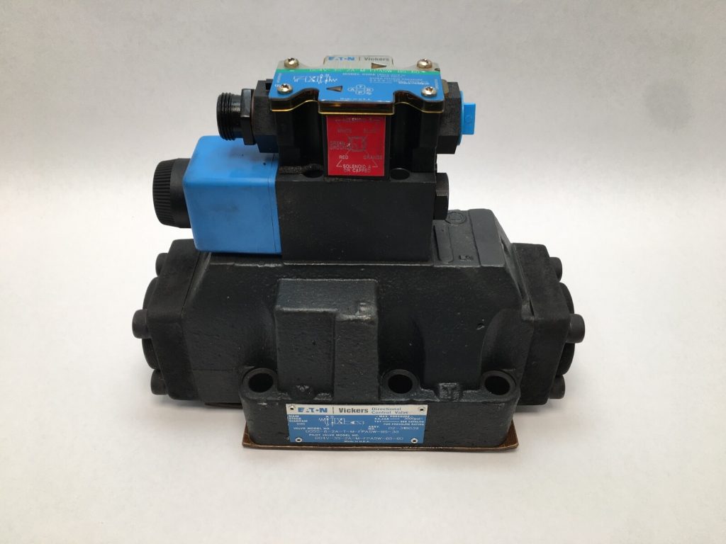 Solenoid Pilot Operated Directional Control Valve — NFPA D08 / ISO 4401-08, 210 bar (3000 psi), 120V AC Coil, Spring Offset