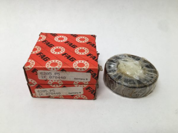 FAG 6205P5 deep groove ball bearing – image 1