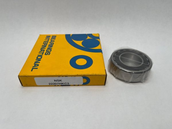 NSK 22207HKC3 spherical roller bearing – image 1